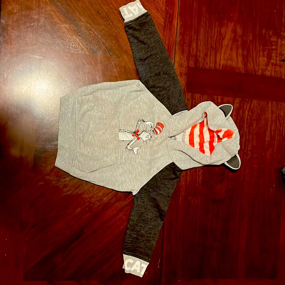Dr. Seuss 2T Cat in the Hat hoodie with ears